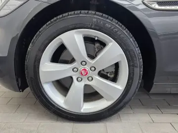 2018 Jaguar XF с пробегом 166 285 км
