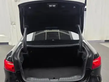 2018 Jaguar XF с пробегом 166 285 км