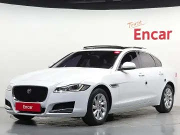 2016 Jaguar XF с пробегом 114 223 км
