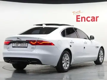 2016 Jaguar XF с пробегом 114 223 км
