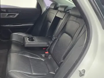 2016 Jaguar XF с пробегом 114 223 км