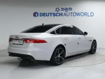 2017 Jaguar XF с пробегом 117 519 км