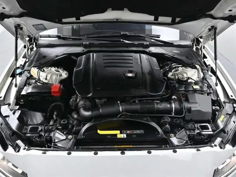 2017 Jaguar XF с пробегом 117 519 км