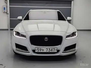 2017 Jaguar XF с пробегом 113 116 км
