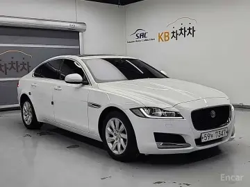 2017 Jaguar XF с пробегом 113 116 км