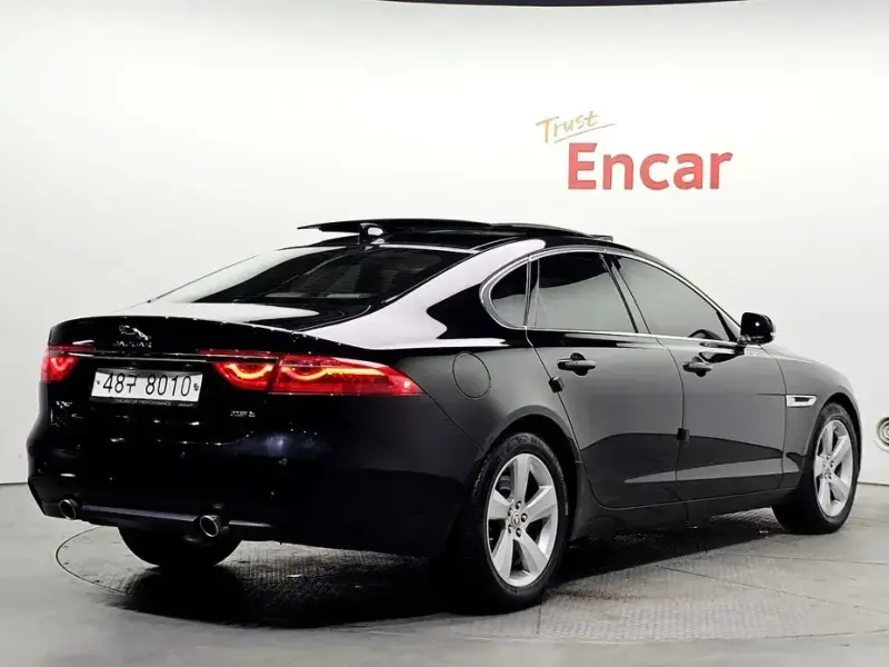 2018 Jaguar XF с пробегом 138 719 км