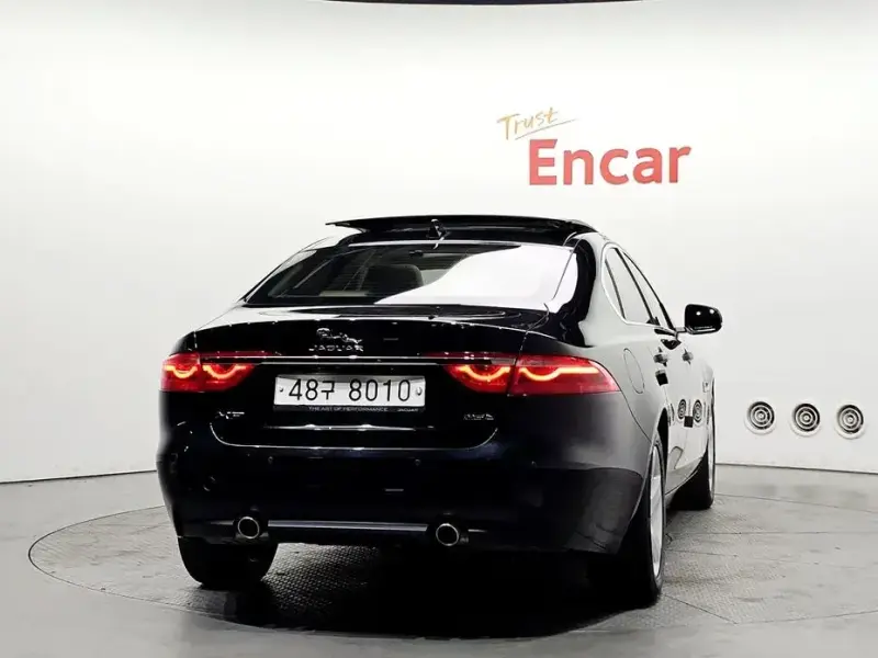 2018 Jaguar XF с пробегом 138 719 км