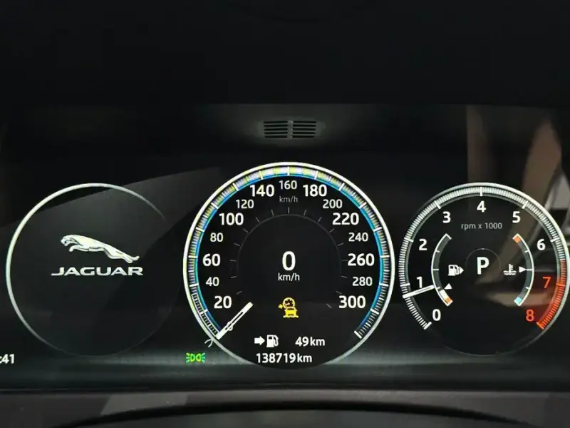 2018 Jaguar XF с пробегом 138 719 км