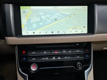2018 Jaguar XF с пробегом 138 719 км