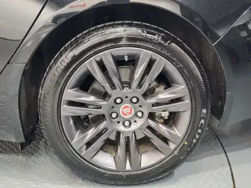 2018 Jaguar XF с пробегом 108 016 км