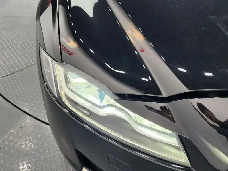 2018 Jaguar XF с пробегом 108 016 км