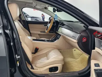 2018 Jaguar XF с пробегом 108 016 км