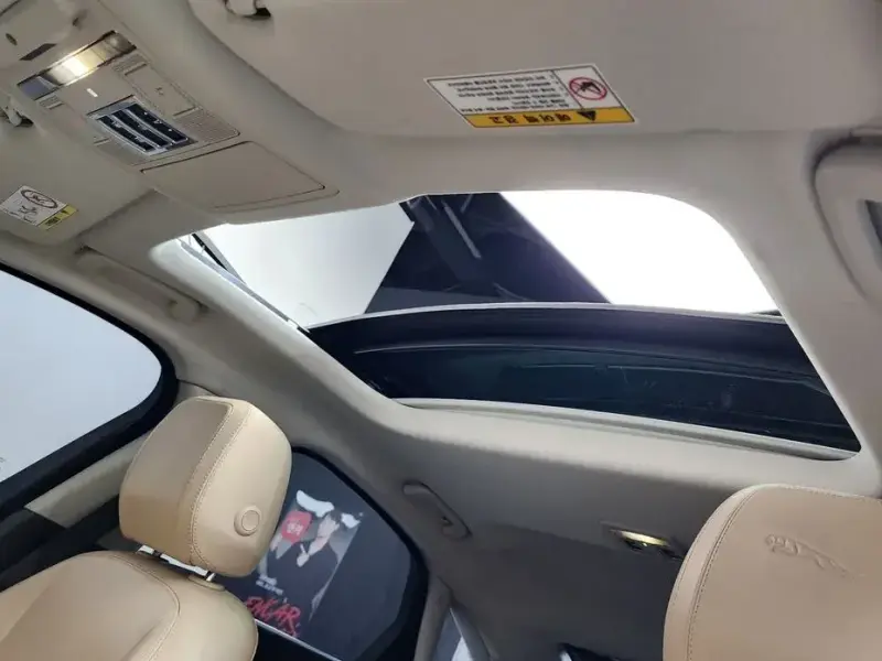 2018 Jaguar XF с пробегом 108 016 км