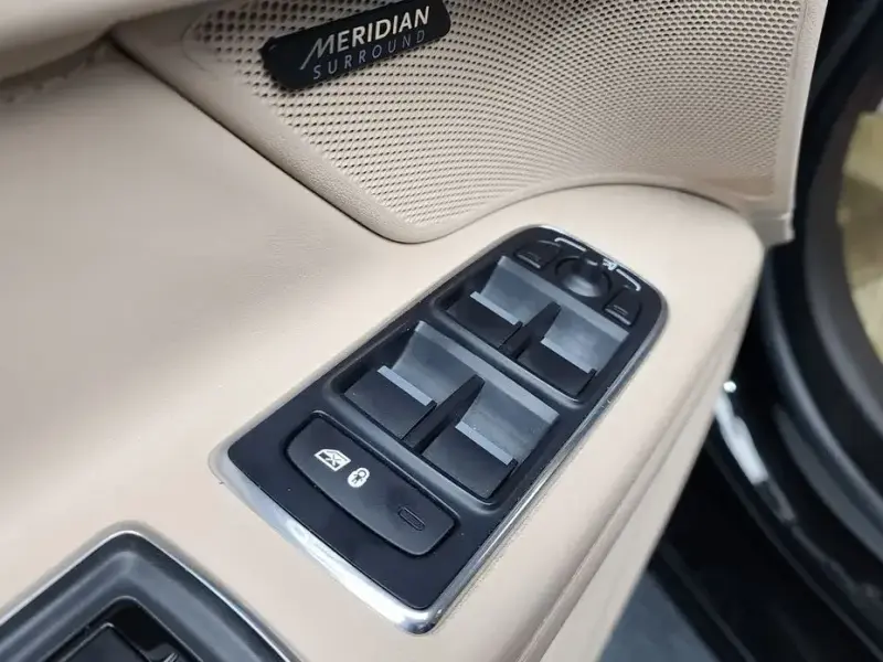 2018 Jaguar XF с пробегом 108 016 км