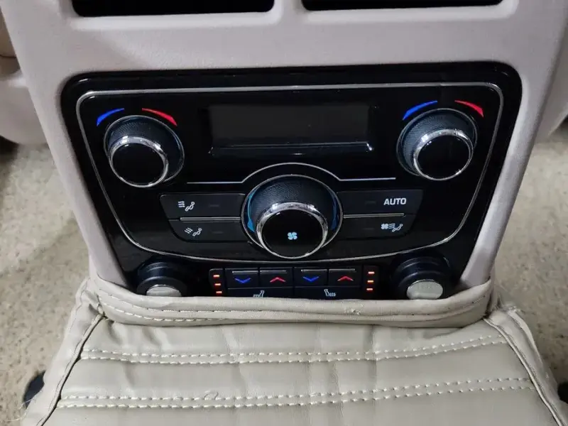 2018 Jaguar XF с пробегом 108 016 км