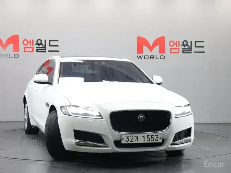 2017 Jaguar XF с пробегом 266 140 км