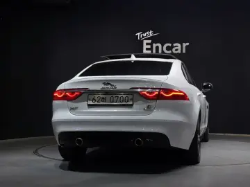 2016 Jaguar XF с пробегом 125 162 км