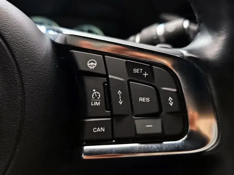2016 Jaguar XF с пробегом 125 162 км