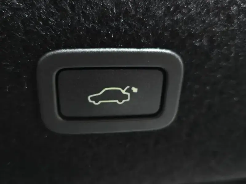 2016 Jaguar XF с пробегом 125 162 км