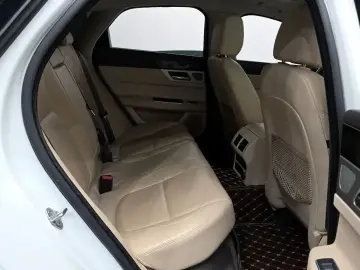 2018 Jaguar XF с пробегом 103 773 км