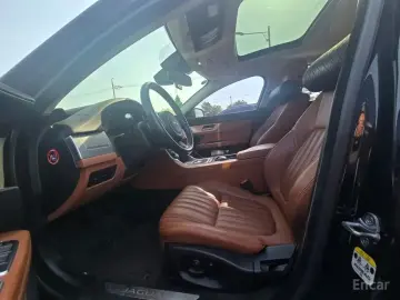 2017 Jaguar XF с пробегом 160 223 км