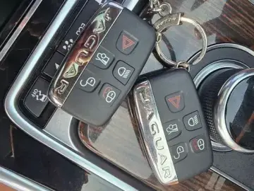 2017 Jaguar XF с пробегом 160 223 км