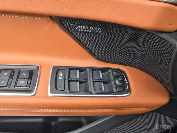 2017 Jaguar XF с пробегом 160 223 км
