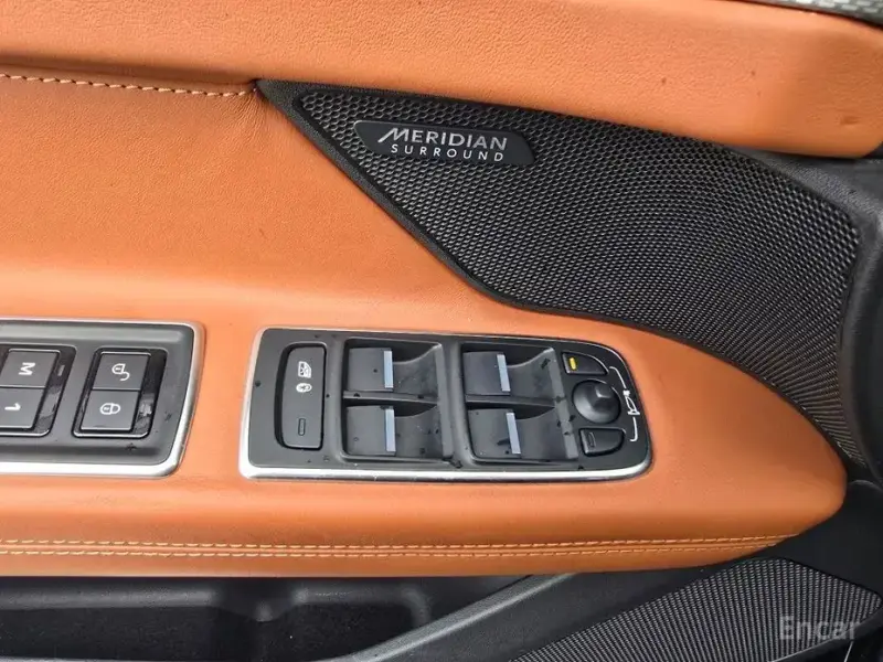 2017 Jaguar XF с пробегом 160 223 км
