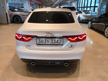 2019 Jaguar XF с пробегом 50 000 км