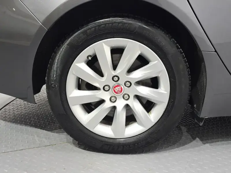 2016 Jaguar XF с пробегом 116 636 км
