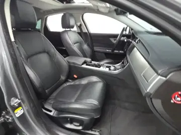 2016 Jaguar XF с пробегом 116 636 км