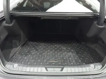 2016 Jaguar XF с пробегом 116 636 км