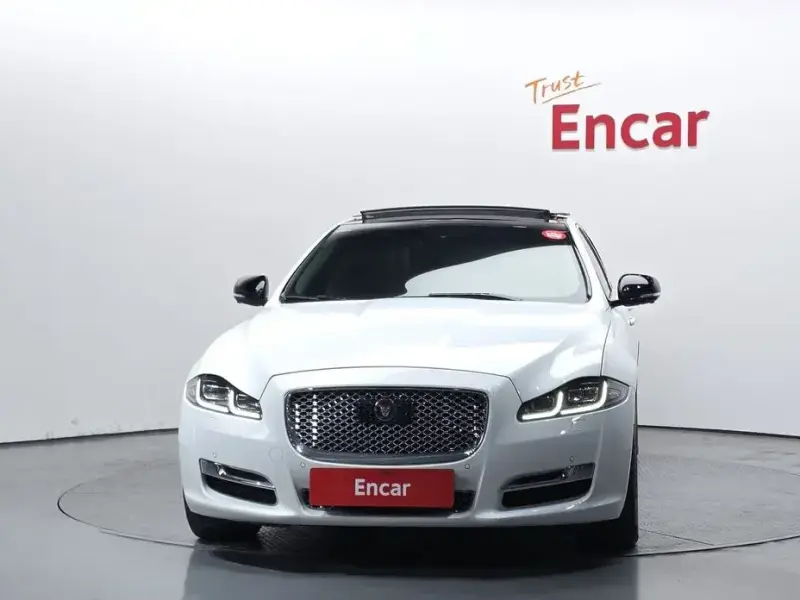 2016 Jaguar XJ с пробегом 55 151 км