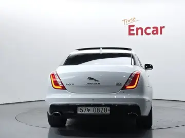 2016 Jaguar XJ с пробегом 55 151 км