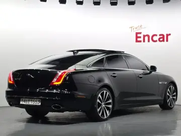 2019 Jaguar XJ с пробегом 87 213 км