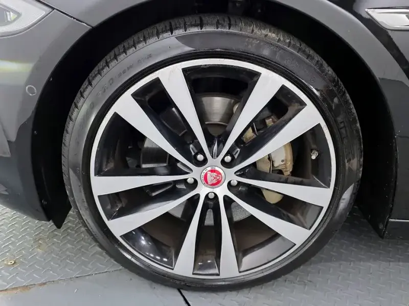2019 Jaguar XJ с пробегом 87 213 км