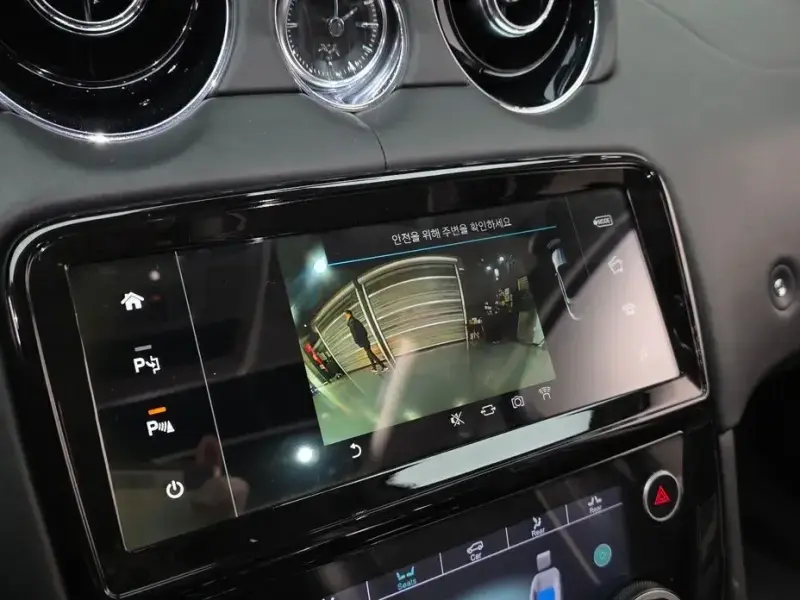 2016 Jaguar XJ с пробегом 55 151 км