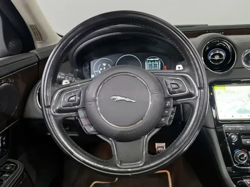 2019 Jaguar XJ с пробегом 87 213 км