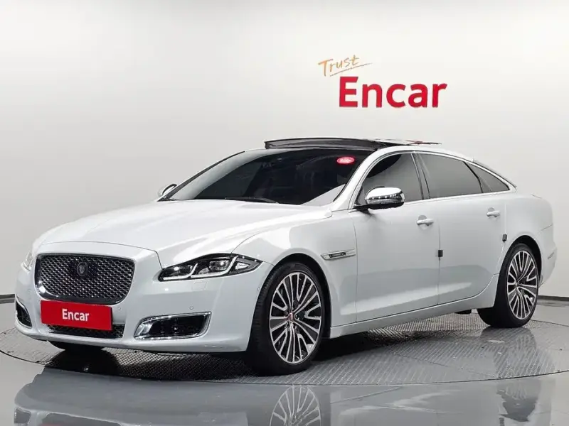 2016 Jaguar XJ с пробегом 101 937 км