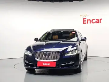 2017 Jaguar XJ с пробегом 100 587 км