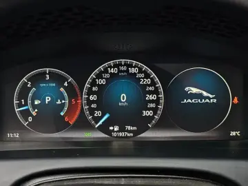 2016 Jaguar XJ с пробегом 101 937 км
