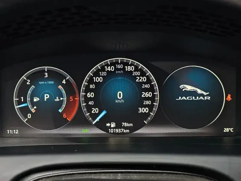 2016 Jaguar XJ с пробегом 101 937 км