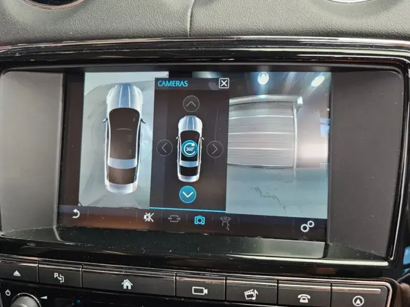 2017 Jaguar XJ с пробегом 100 587 км