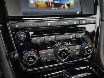 2016 Jaguar XJ с пробегом 101 937 км