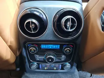 2017 Jaguar XJ с пробегом 100 587 км