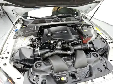2017 Jaguar XJ с пробегом 109 406 км