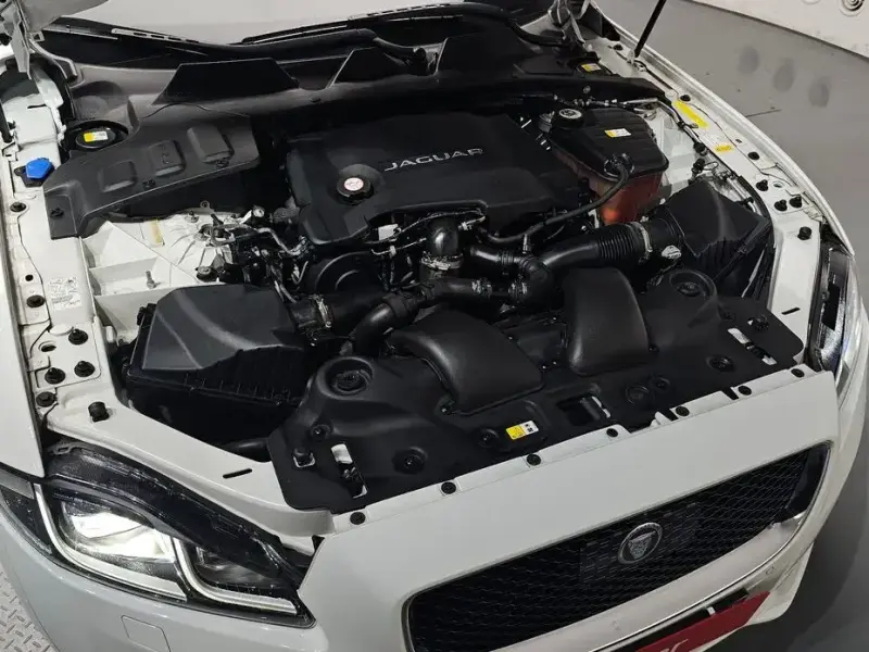 2019 Jaguar XJ с пробегом 87 336 км