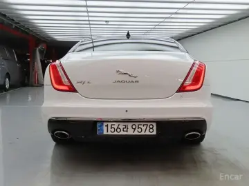 2016 Jaguar XJ с пробегом 177 583 км