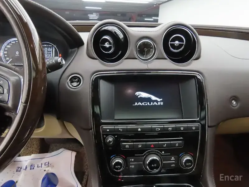2016 Jaguar XJ с пробегом 177 583 км