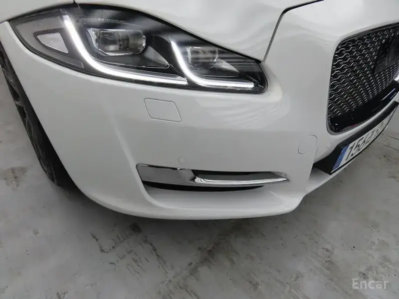 2016 Jaguar XJ с пробегом 177 583 км